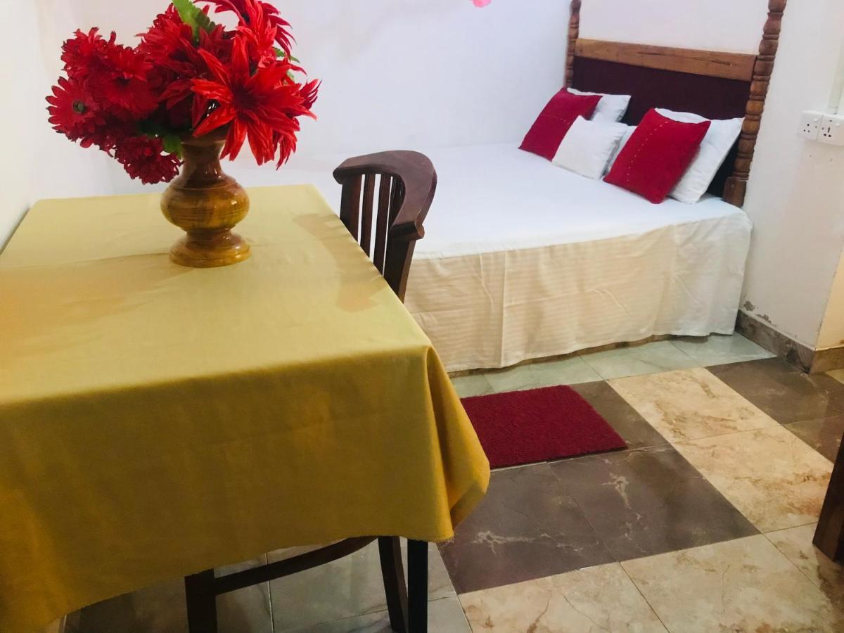 Dambulla Tourist Resort Exteriör bild